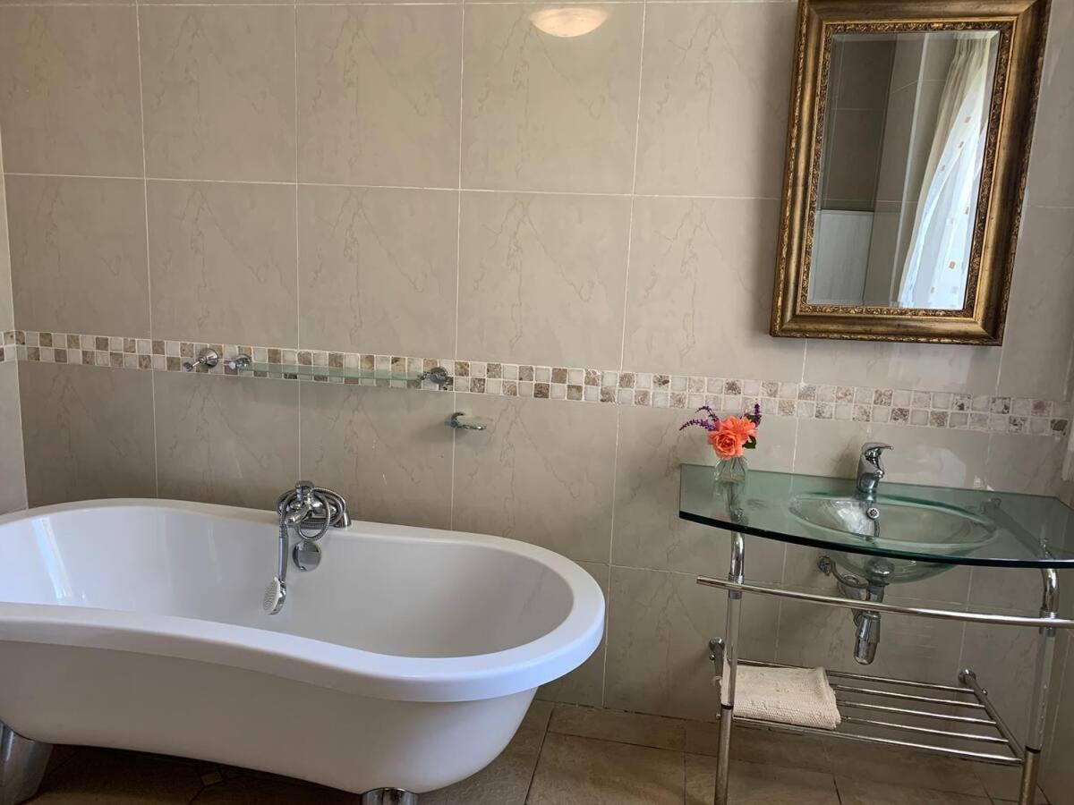 Mountain Rose Guesthouse Louis Trichardt Eksteriør bilde
