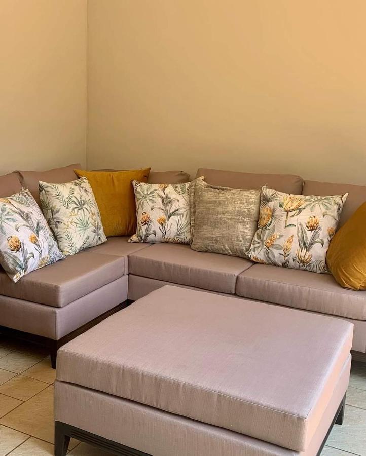 Mountain Rose Guesthouse Louis Trichardt Eksteriør bilde