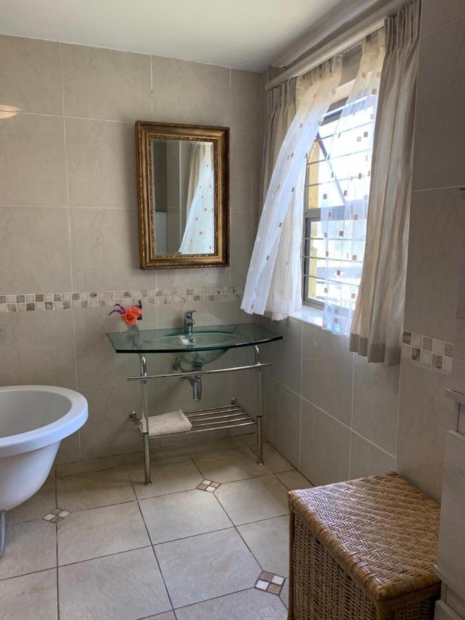 Mountain Rose Guesthouse Louis Trichardt Eksteriør bilde